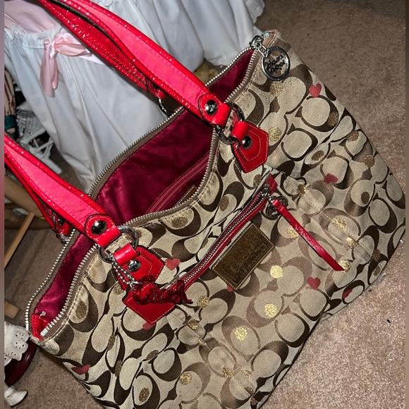 Coach purse - Picture 2 of 9